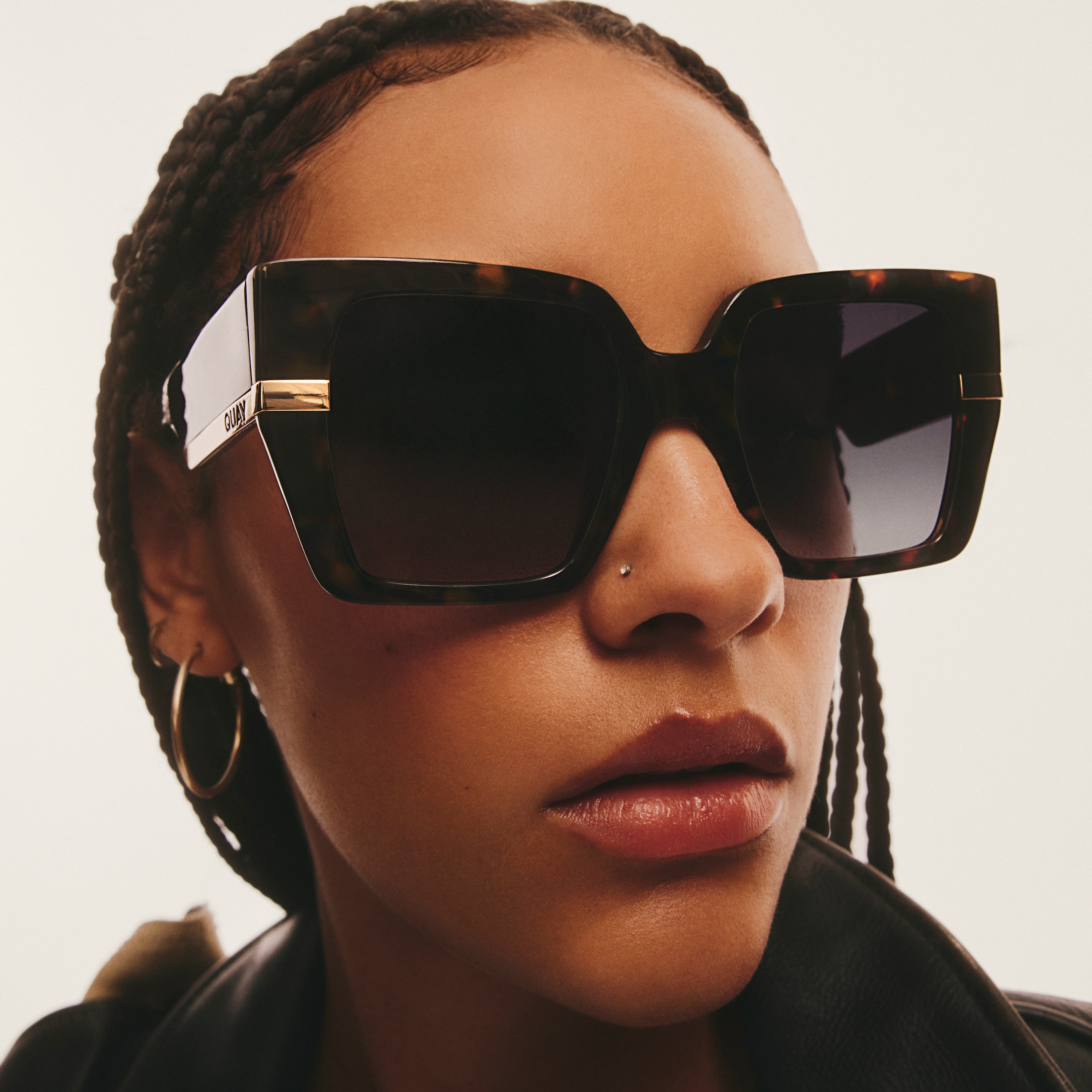 NOTORIOUS Oversized Square Sunglasses Quay